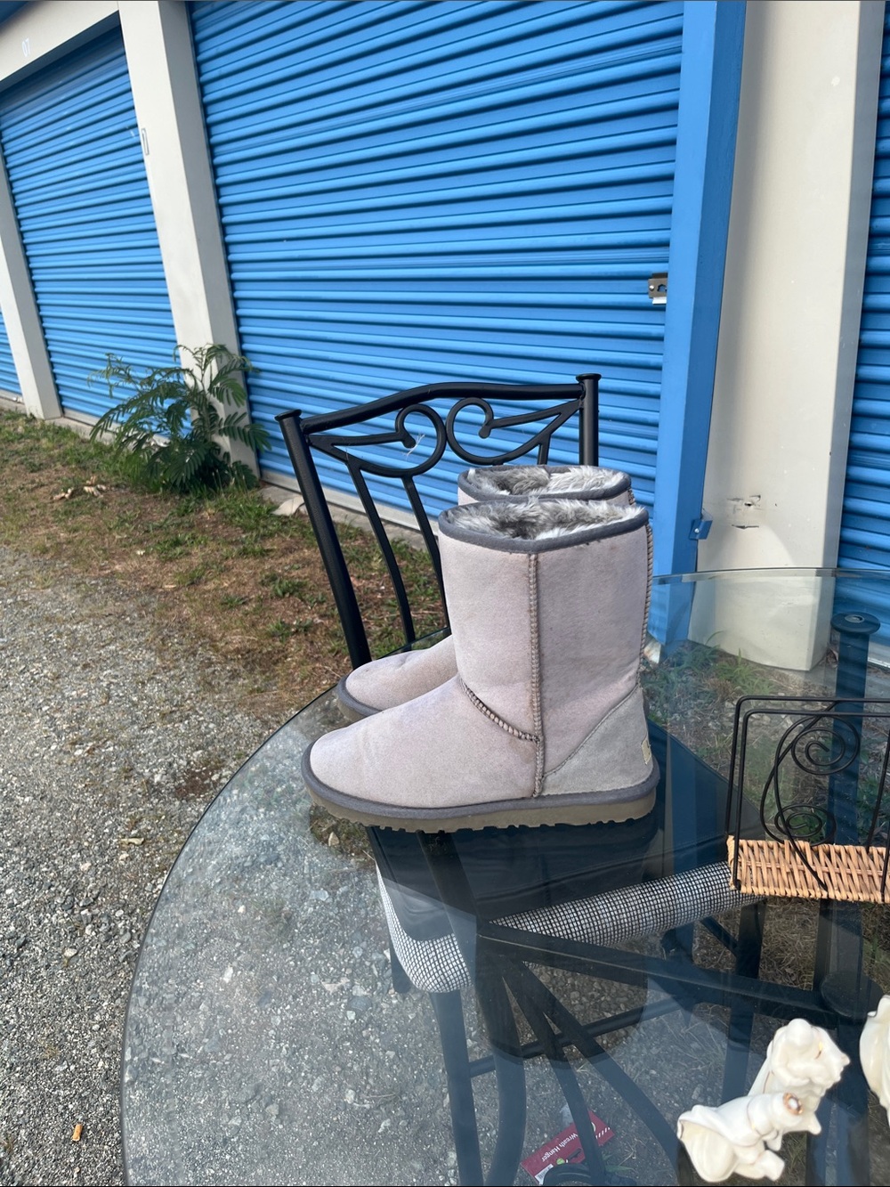 UGG Classic Short Winter Boots in Light Gray